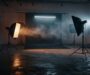 Fotostudio med varme og kalde lys som møtes i røyk